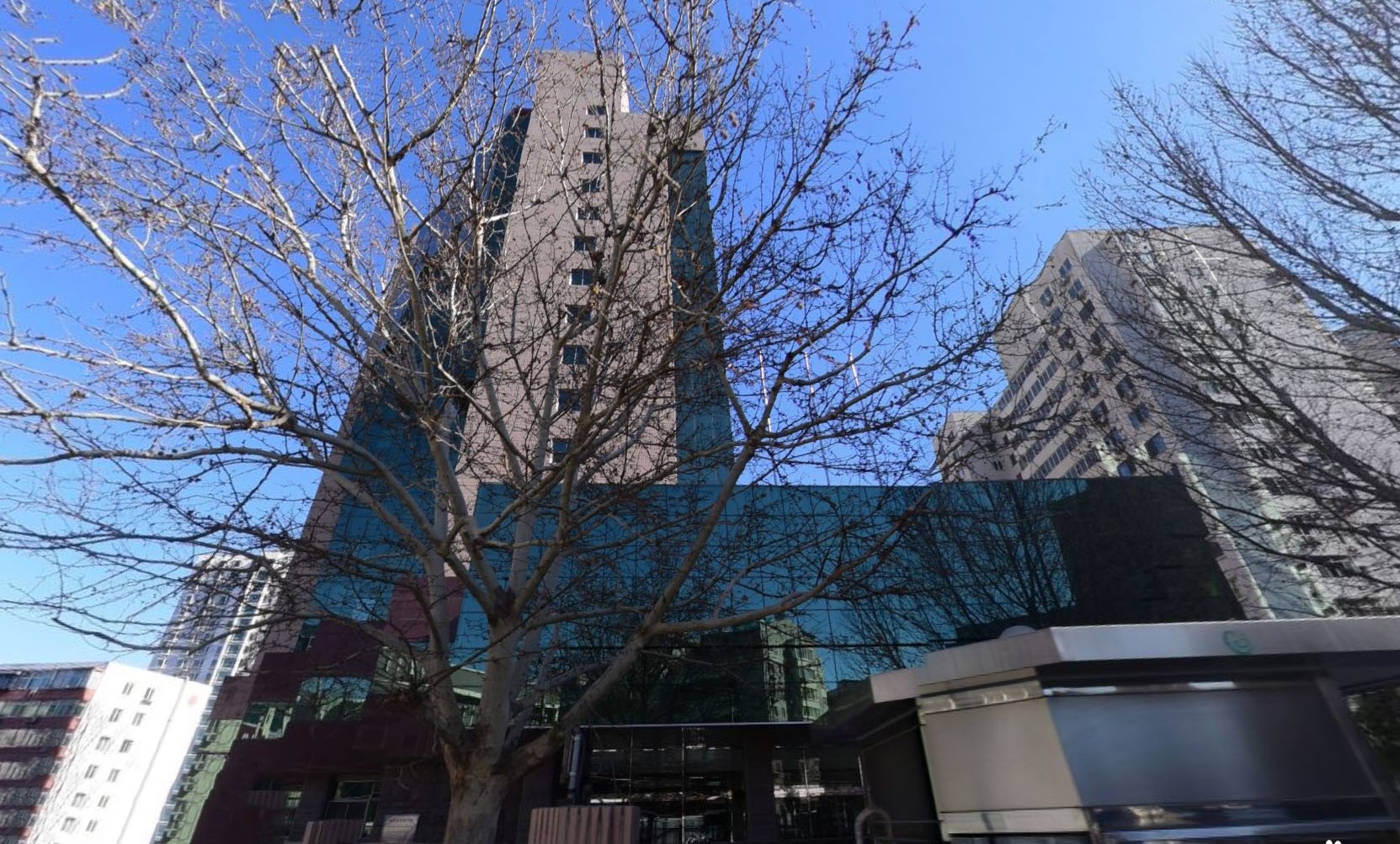 1667810762945087524.jpg 18.jpg